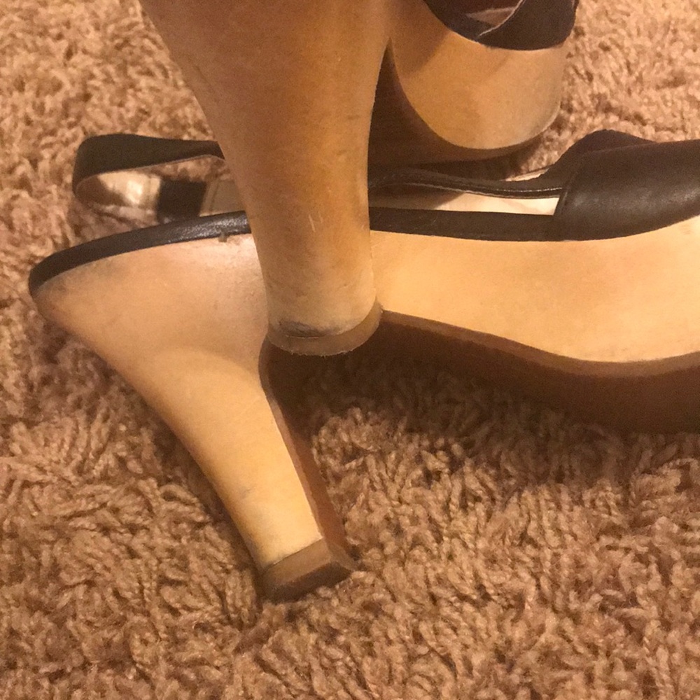 Sandals - Picture 5 of 5